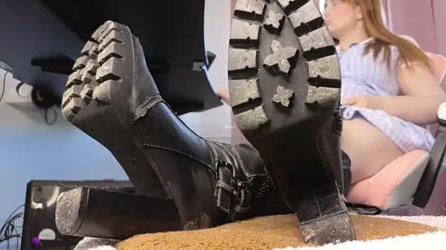 CruelSiren online show from 02/13/26, 08:03