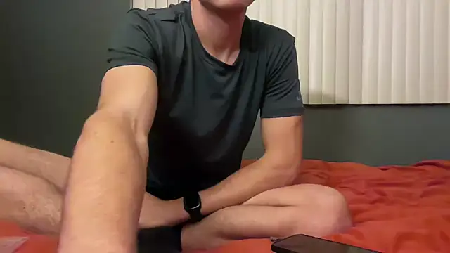 Snapshot of maskedboy1 chatting on 10/26/25, 12:27 maskedboy1 online show from 10/26/25, 12:27