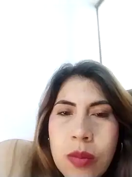 Camila latina 0 online show from 09/18/25, 09:18
