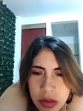 Camila latina 0 online show from 09/22/25, 04:07