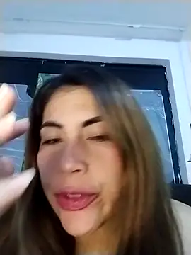 Camila latina 0 online show from 09/18/25, 01:08