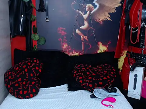 Evadiryxxx online show from 03/16/26, 08:22