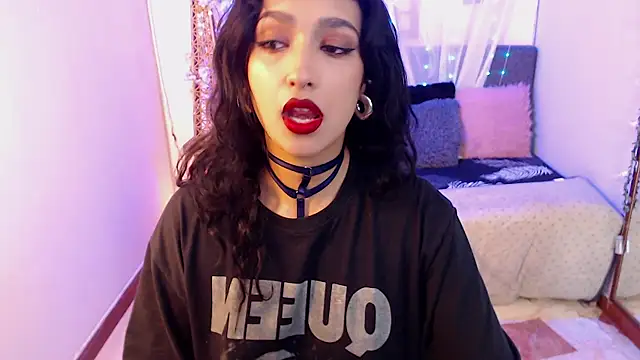 Snapshot of Cleofox_ chatting on 09/19/25, 10:47 Cleofox online show from 09/19/25, 10:47