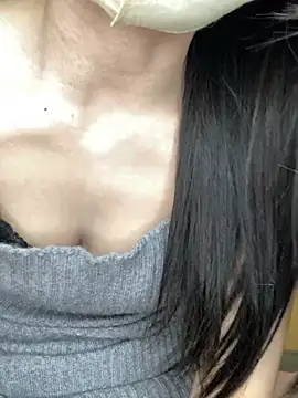 Yuki chan 2 online show from 04/16/26, 01:45