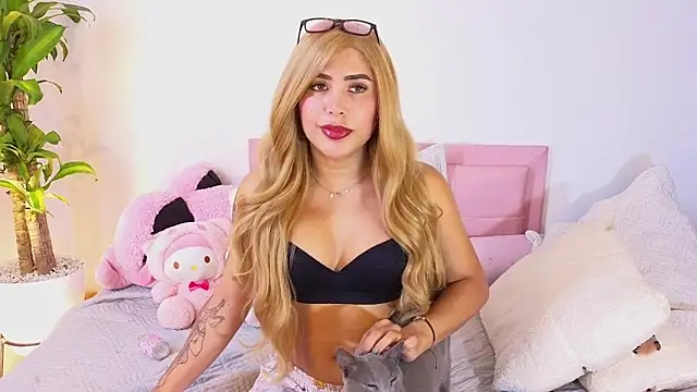 dahiana marin online show from 03/19/26, 06:08