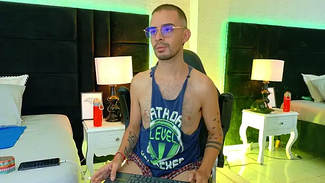 HairyDiamond  online show from 09/22/25, 03:34