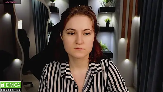 Roxy foxi online show from 10/20/25, 01:07