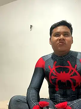 Danimiles online show from 12/20/25, 05:32