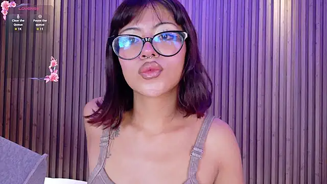 AlanaWalker9 online show from 03/16/26, 11:36