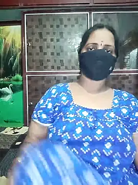 Snapshot of Mee_harini-telugupilla chatting on 07/12/26, 11:33 Mee harini-telugupilla online show from 07/12/26, 11:33