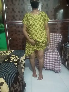 Snapshot of Mee_harini-telugupilla chatting on 06/24/26, 12:04 Mee harini-telugupilla online show from 06/24/26, 12:04