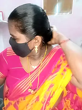 Snapshot of chubby_babitha-telugu chatting on 10/06/25, 03:19 chubby babitha-telugu online show from 10/06/25, 03:19