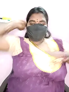 Snapshot of chubby_babitha-telugu chatting on 12/13/25, 08:04 chubby babitha-telugu online show from 12/13/25, 08:04