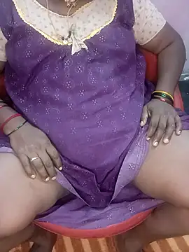 Snapshot of chubby_babitha-telugu chatting on 11/10/25, 04:23 chubby babitha-telugu online show from 11/10/25, 04:23