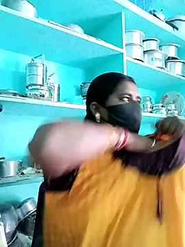 Snapshot of chubby_babitha-telugu chatting on 11/21/25, 08:35 chubby babitha-telugu online show from 11/21/25, 08:35