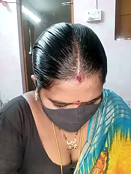 Snapshot of chubby_babitha-telugu chatting on 11/22/25, 03:49 chubby babitha-telugu online show from 11/22/25, 03:49