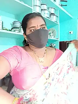 Snapshot of chubby_babitha-telugu chatting on 11/19/25, 03:28 chubby babitha-telugu online show from 11/19/25, 03:28