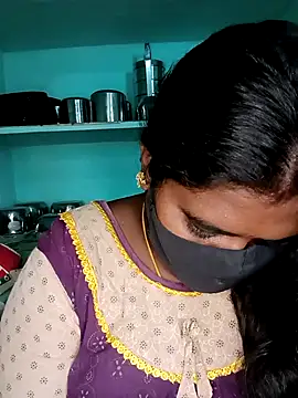 Snapshot of chubby_babitha-telugu chatting on 12/18/25, 03:00 chubby babitha-telugu online show from 12/18/25, 03:00