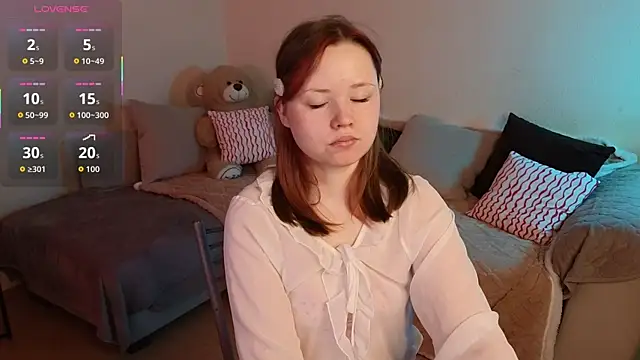 Snapshot of Sweetie_Hope chatting on 04/05/26, 04:35 Sweetie Hope online show from 04/05/26, 04:35