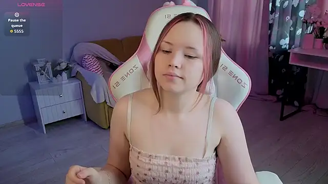 Sweetie Hope online show from 10/06/25, 07:09