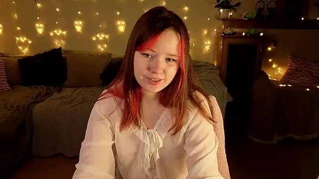 Snapshot of Sweetie_Hope chatting on 07/18/26, 03:09 Sweetie Hope online show from 07/18/26, 03:09