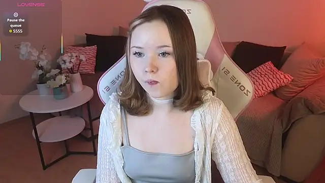 Sweetie Hope online show from 01/15/26, 04:32