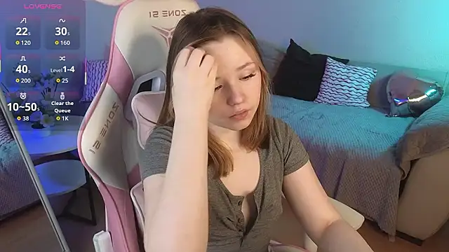 Sweetie Hope online show from 02/15/26, 04:39