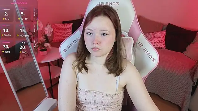 Snapshot of Sweetie_Hope chatting on 03/19/26, 04:40 Sweetie Hope online show from 03/19/26, 04:40