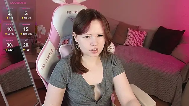 Snapshot of Sweetie_Hope chatting on 03/08/26, 04:43 Sweetie Hope online show from 03/08/26, 04:43