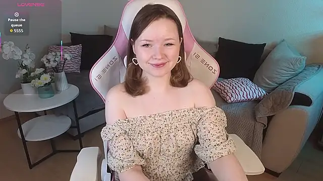 Sweetie Hope online show from 01/14/26, 04:43