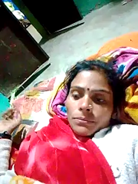 Snapshot of H_seema chatting on 02/01/26, 01:42 H seema online show from 02/01/26, 01:42