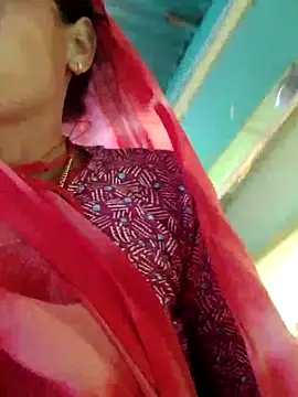 Snapshot of H_seema chatting on 03/04/26, 01:35 H seema online show from 03/04/26, 01:35