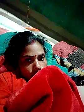 Snapshot of H_seema chatting on 03/07/26, 12:28 H seema online show from 03/07/26, 12:28