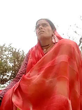 Snapshot of H_seema chatting on 02/20/26, 10:39 H seema online show from 02/20/26, 10:39