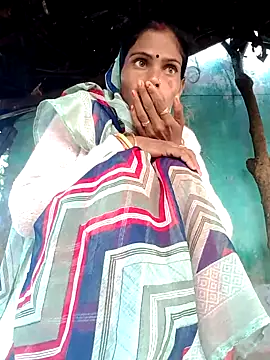 H seema online show from 10/15/25, 01:15