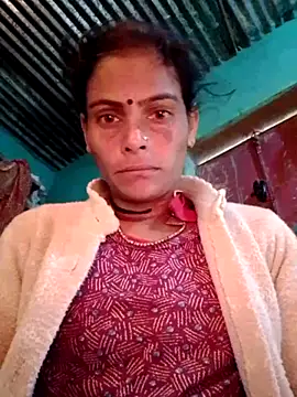 Snapshot of H_seema chatting on 02/17/26, 01:47 H seema online show from 02/17/26, 01:47