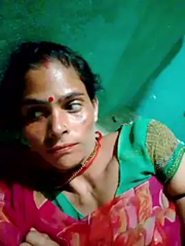 Snapshot of H_seema chatting on 04/11/26, 02:21 H seema online show from 04/11/26, 02:21
