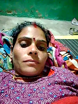 Snapshot of H_seema chatting on 02/11/26, 02:17 H seema online show from 02/11/26, 02:17