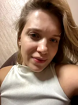 AlisaMyers online show from 10/02/25, 07:06