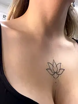 AlisaMyers online show from 09/19/25, 06:28