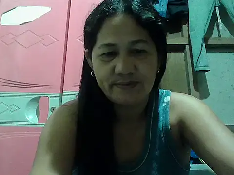 hotmama 063 online show from 10/16/25, 08:39