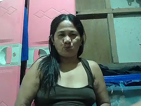 hotmama 063 online show from 09/28/25, 12:01