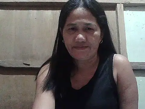 hotmama 063 online show from 04/22/26, 10:33