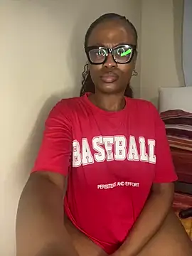 Moonzy77 online show from 10/08/25, 11:27