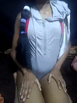 BunnyBloom25 online show from 01/18/26, 09:29