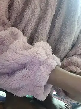 Aidakhan1212 online show from 12/21/25, 04:25