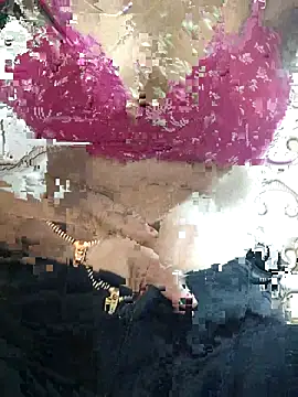 Snapshot of Aidakhan1212 chatting on 11/04/25, 11:30 Aidakhan1212 online show from 11/04/25, 11:30