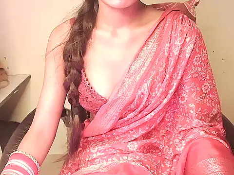 Snapshot of alia_rahil chatting on 05/20/26, 04:20 alia rahil online show from 05/20/26, 04:20