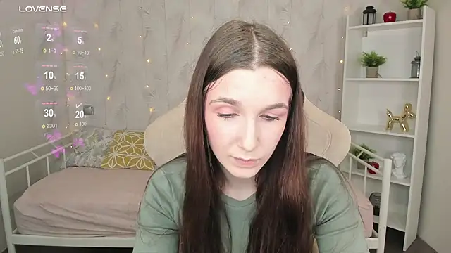 Snapshot of Miss___Eva chatting on 09/11/25, 12:10 Miss Eva online show from 09/11/25, 12:10