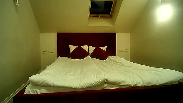 Eva Fit Milf online show from 04/17/26, 06:44